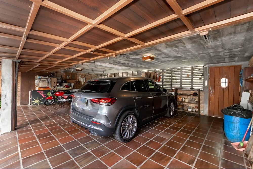 CJR 379 630331071-7 - REMAX Comunità Exclusividades