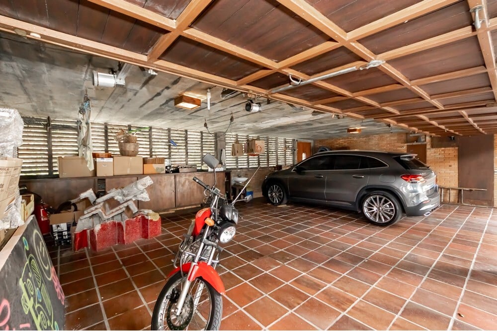 CJR 379 630331071-7 - REMAX Comunità Exclusividades