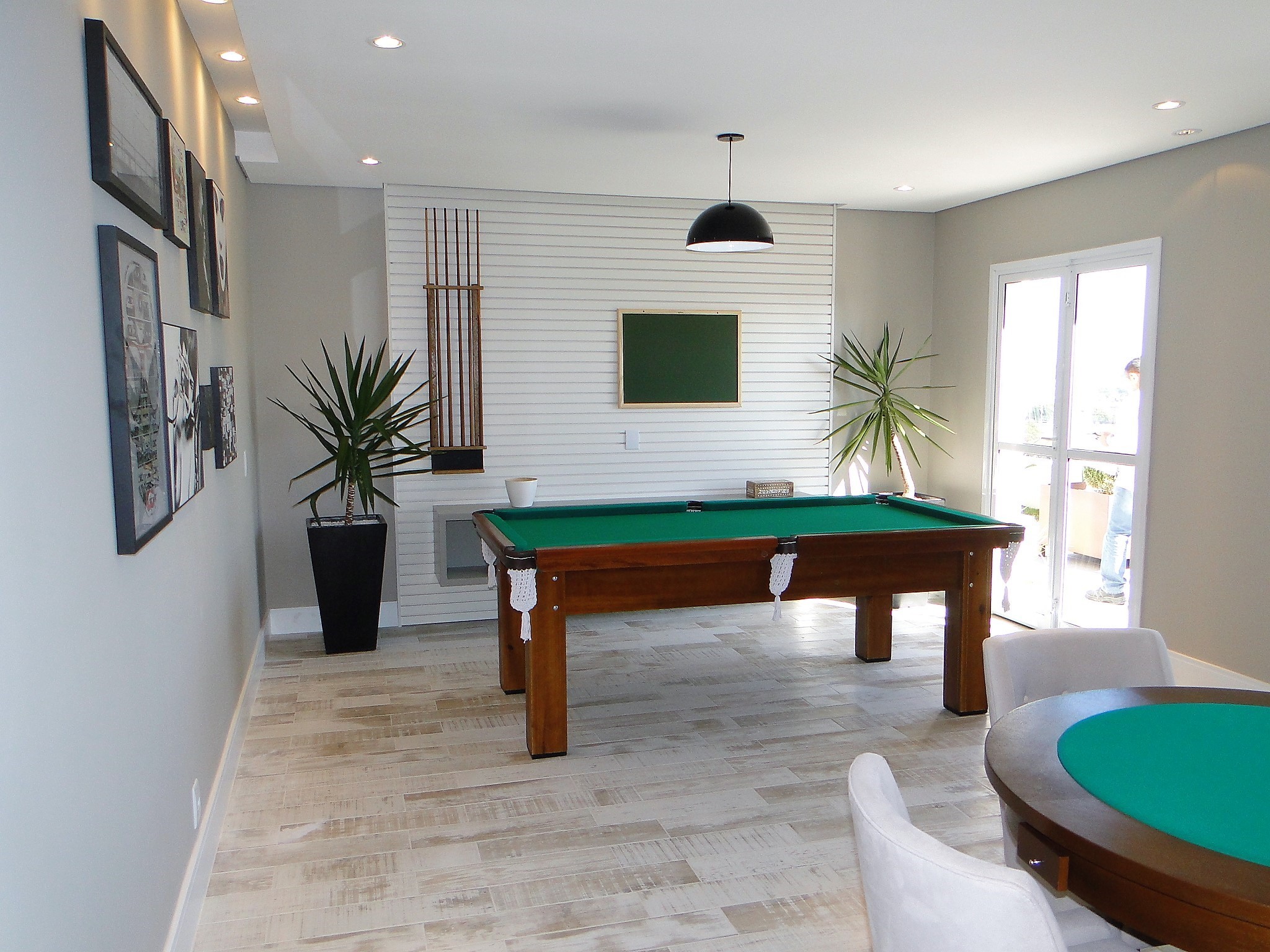 Unique Mbigucci - Mbigucci