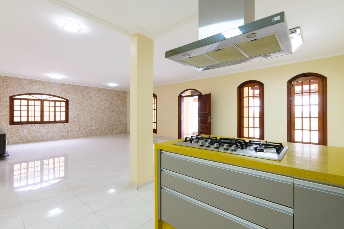 Residencial Multifamiliar de 4 quartos, 490m² no bairro Parque Dom Henrique, em Cotia | Eu Corretor