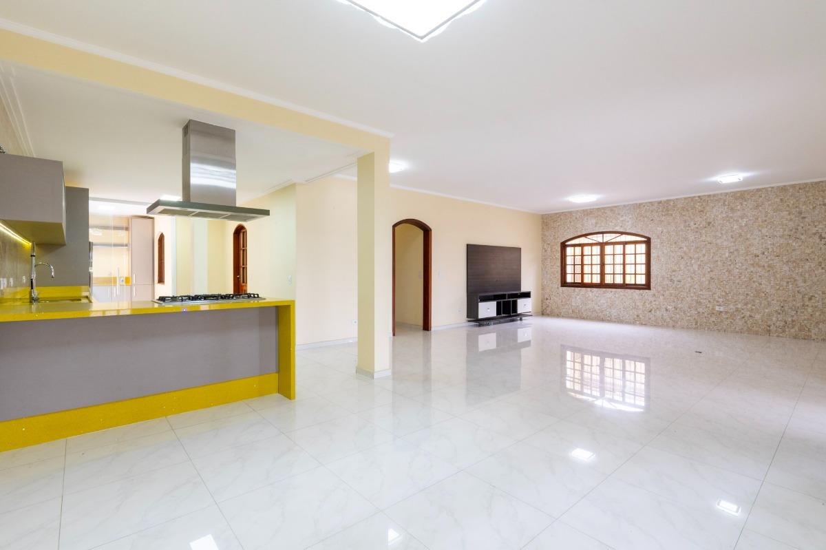 Residencial Multifamiliar de 4 quartos, 490m² no bairro Parque Dom Henrique, em Cotia | Eu Corretor