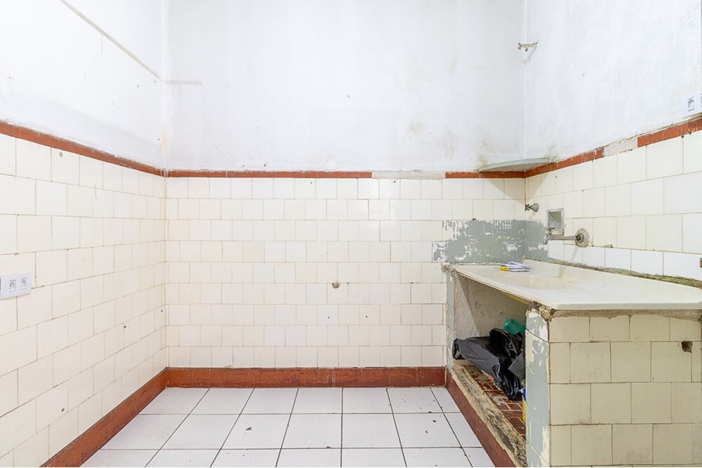 BRR 410 Apto 601081006-107 - REMAX Lepex Exclusividades