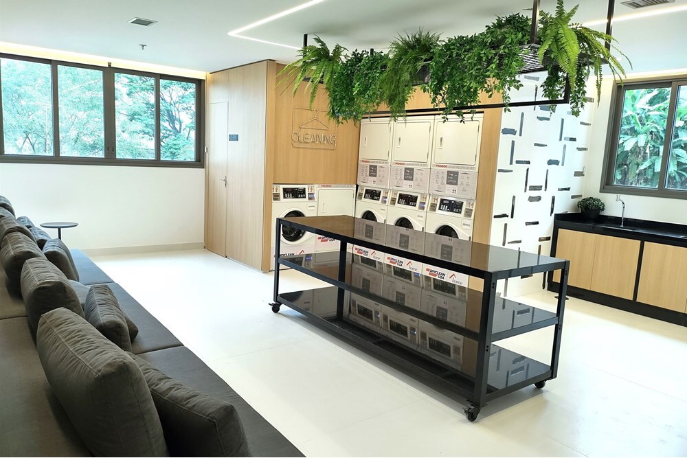 PAF 654 Apto 601241001-50 - REMAX Ville Exclusividades