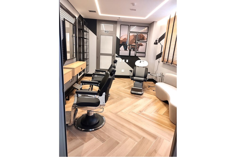 PAF 654 Apto 601241001-50 - REMAX Ville Exclusividades