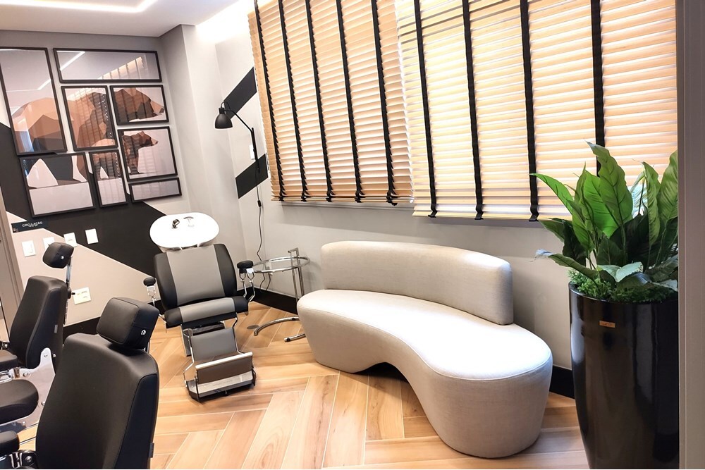 PAF 654 Apto 601241001-50 - REMAX Ville Exclusividades