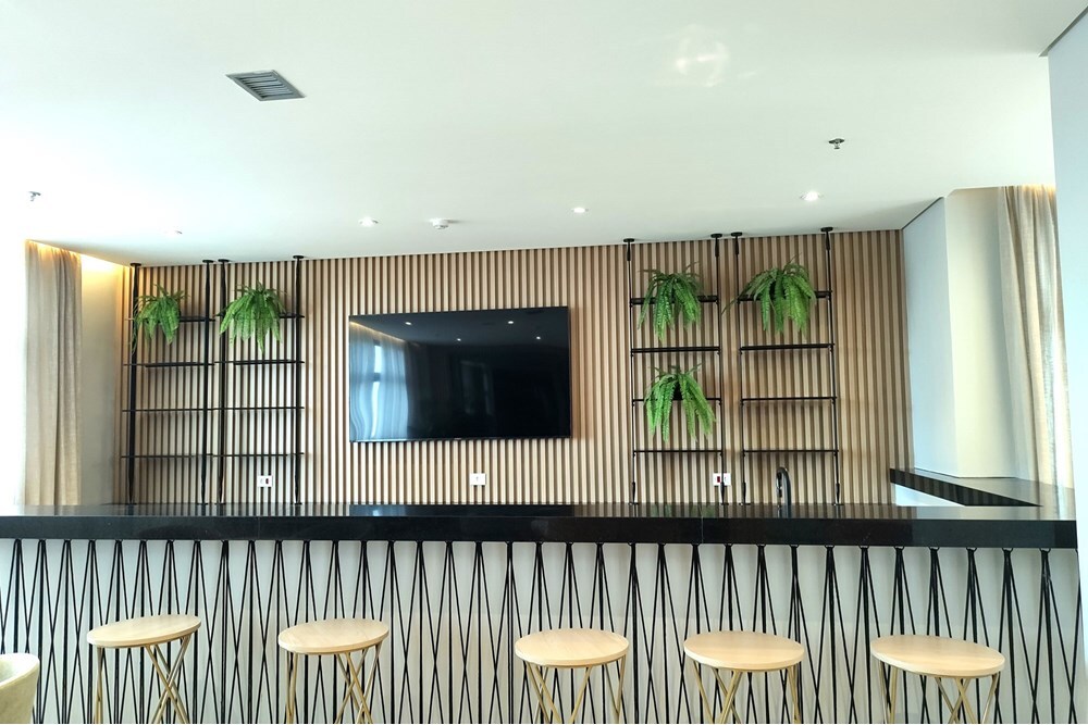 PAF 654 Apto 601241001-50 - REMAX Ville Exclusividades