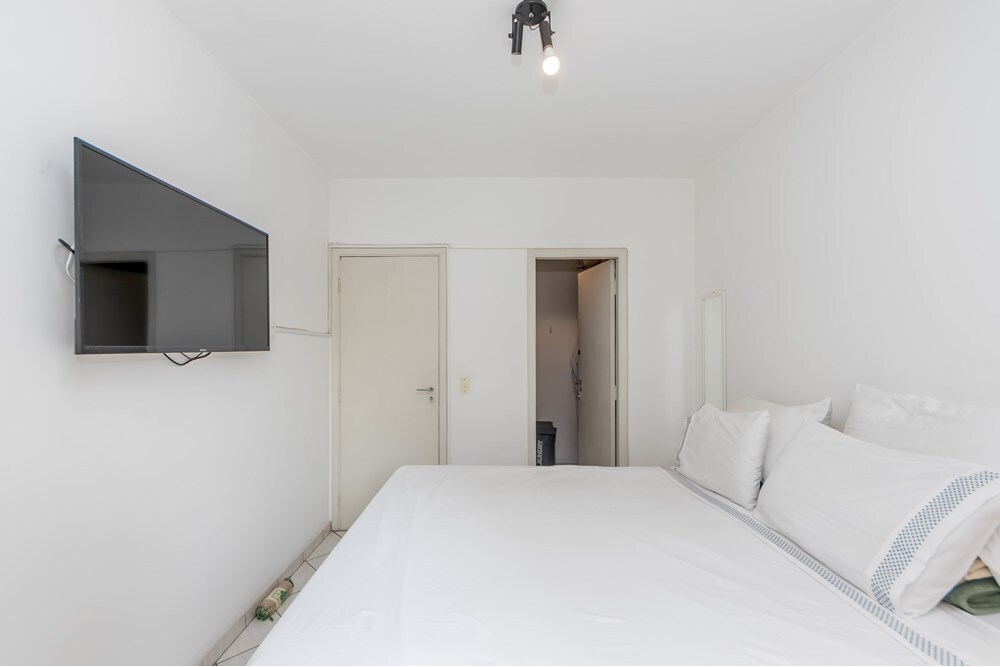 MJ 647 Apto 602221006-10 - REMAX Galeria Exclusividades