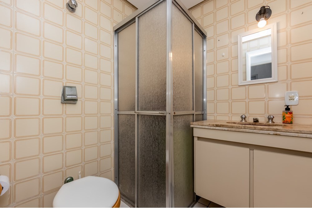 MJ 647 Apto 602221006-10 - REMAX Galeria Exclusividades