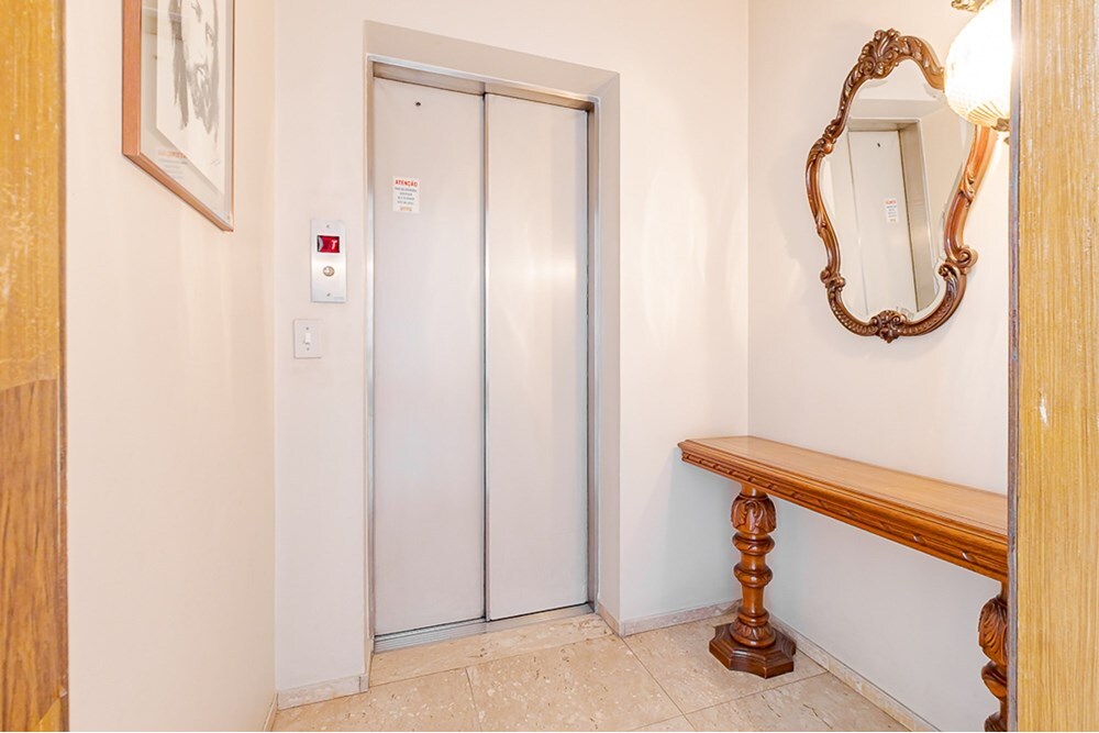 HDAL 915 Apto 601081007-81 - REMAX Lepex Exclusividades