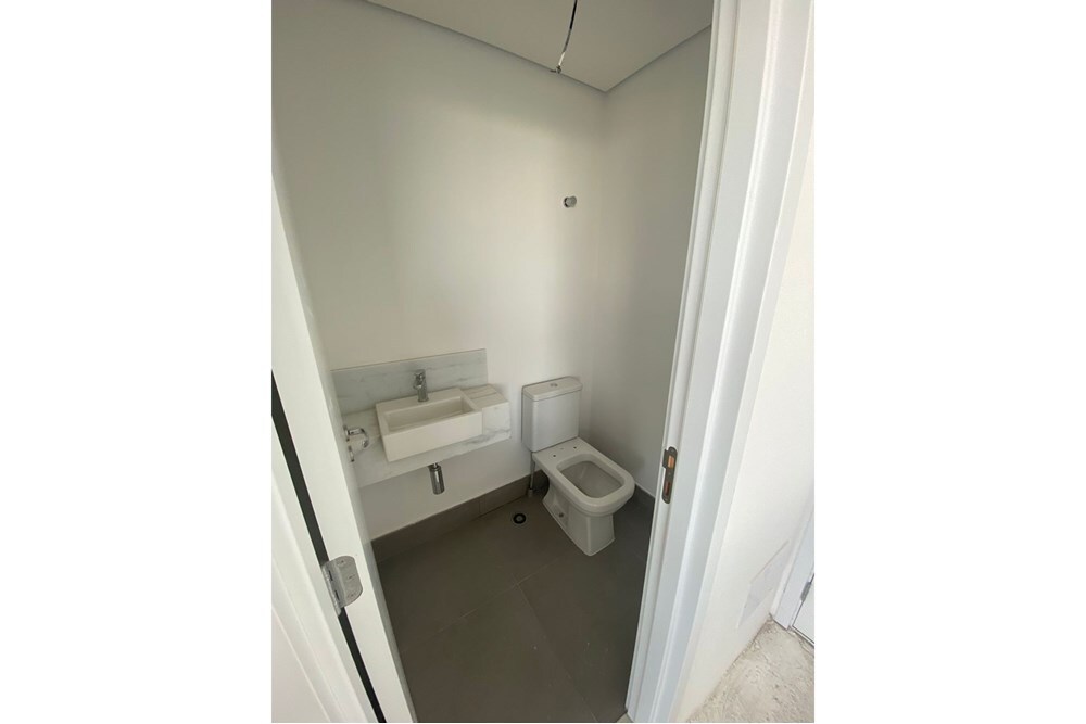 PBF 155 Apto 601361051-13 - REMAX Trio Exclusividades