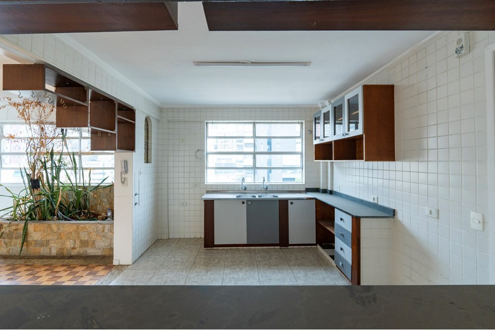 PR 1480 Apto 601241006-40 - REMAX Ville Exclusividades