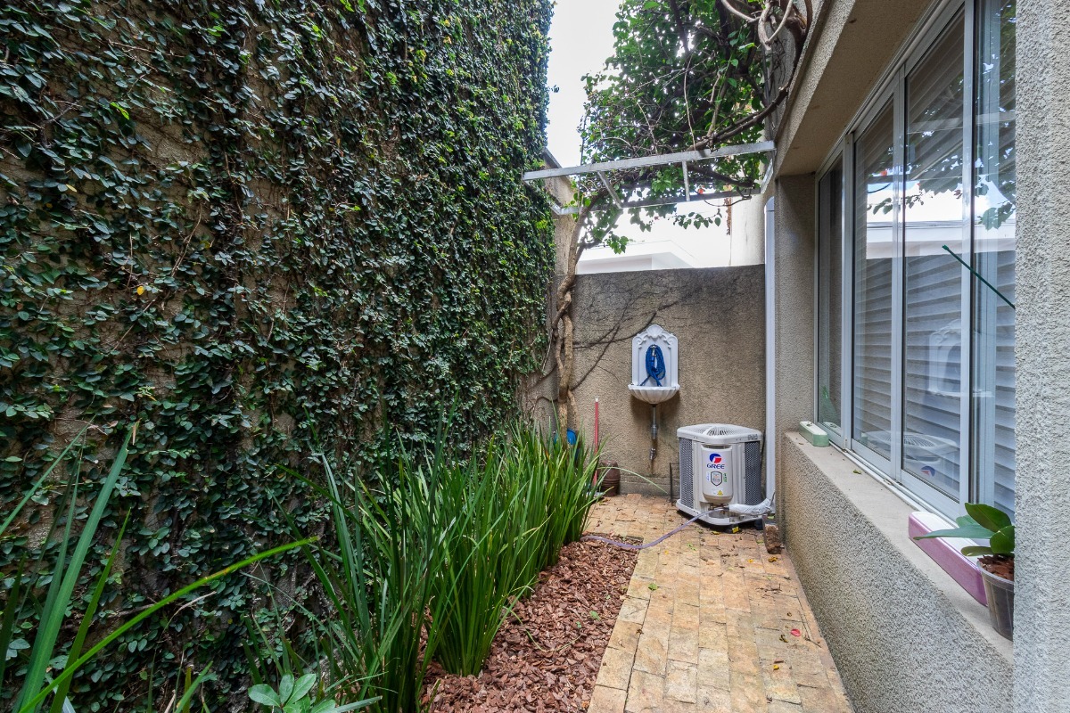 Residencial Multifamiliar de 3 quartos, 195m² no bairro Alto da Boa Vista, em São Paulo | Eu Corretor