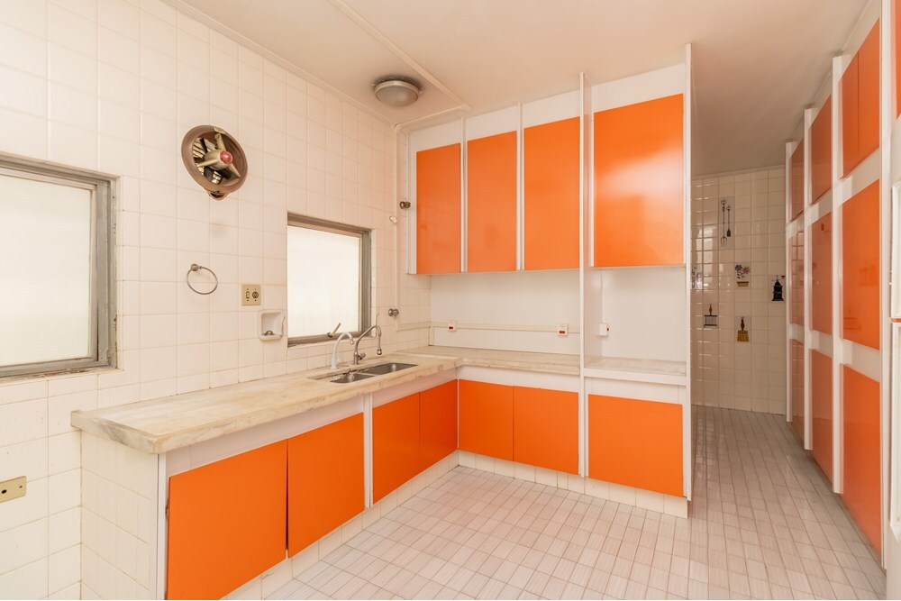 HBDI 821 Apto 601081048-22 - REMAX Lepex Exclusividades