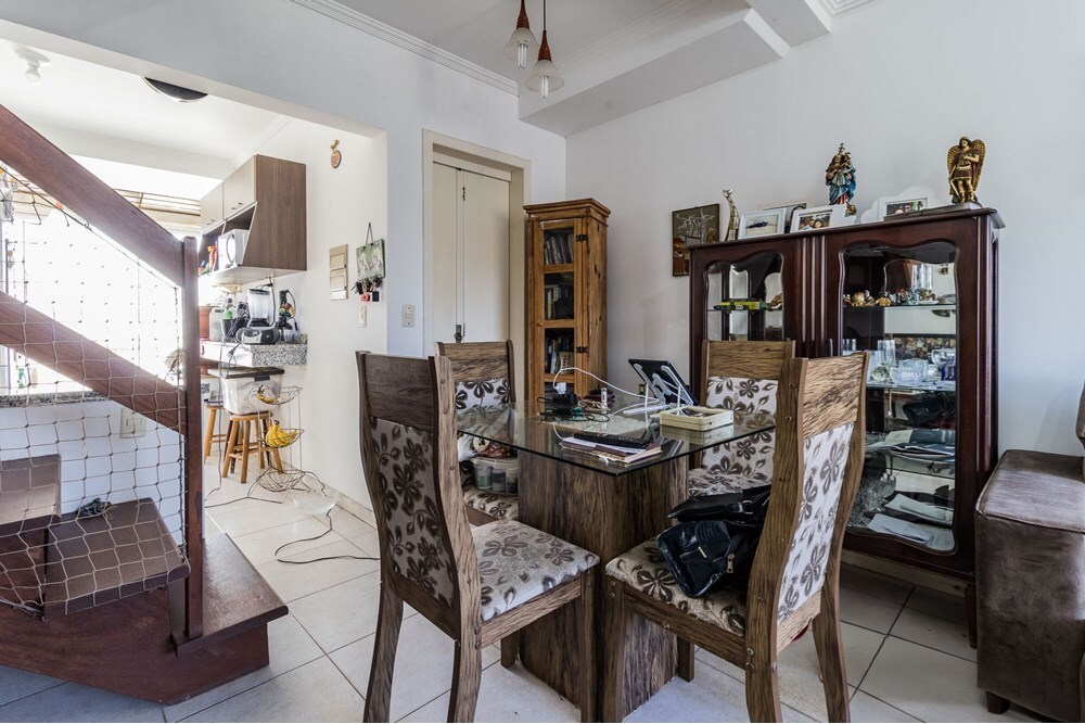 Residencial Multifamiliar de 2 quartos, 78m² no bairro Guarujá, em Porto Alegre | Eu Corretor
