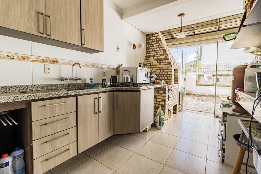 Residencial Multifamiliar de 2 quartos, 78m² no bairro Guarujá, em Porto Alegre | Eu Corretor