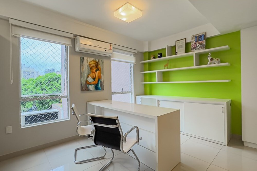 Comercial de 34m² no bairro Petrópolis, em Porto Alegre | Eu Corretor