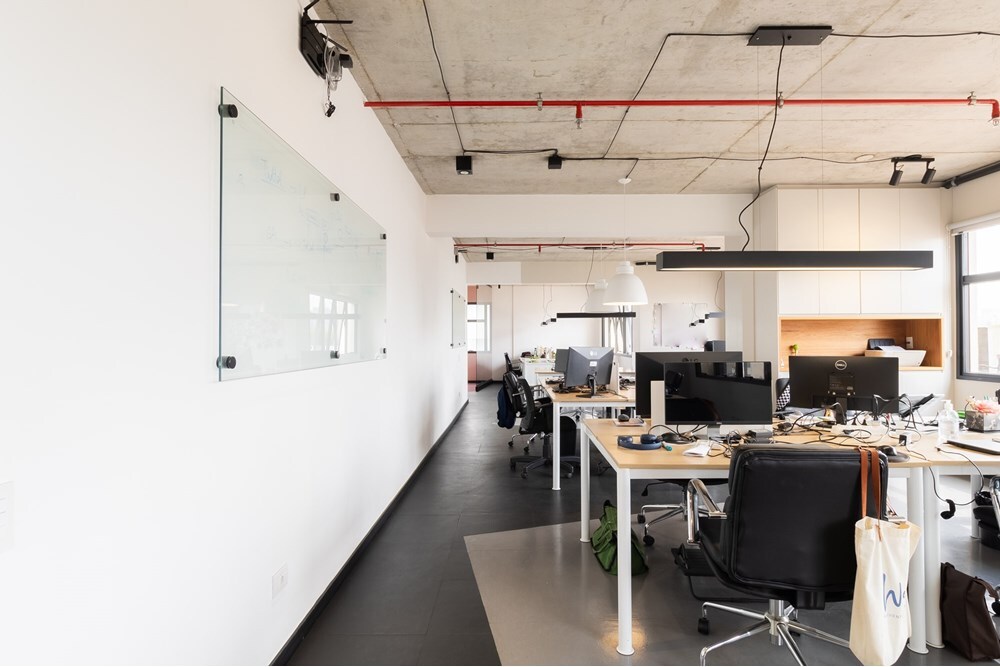 PADA 1857 Sala 601401028-23 - REMAX Paradisus Exclusividades