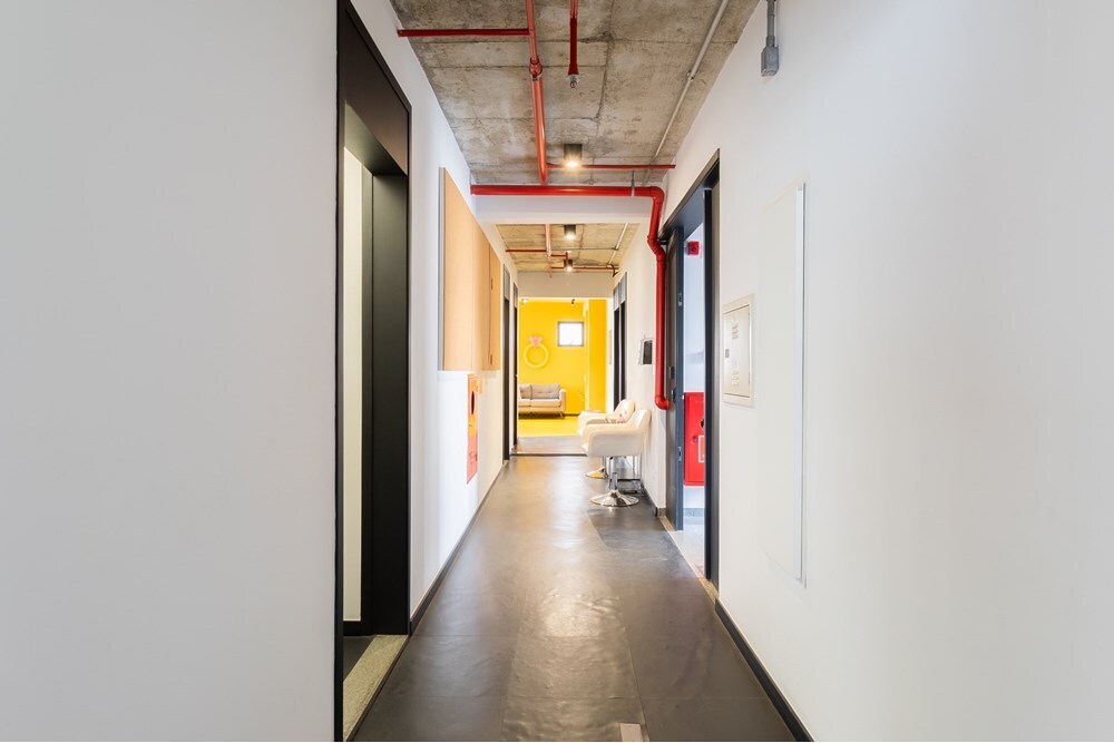 PADA 1857 Sala 601401028-23 - REMAX Paradisus Exclusividades