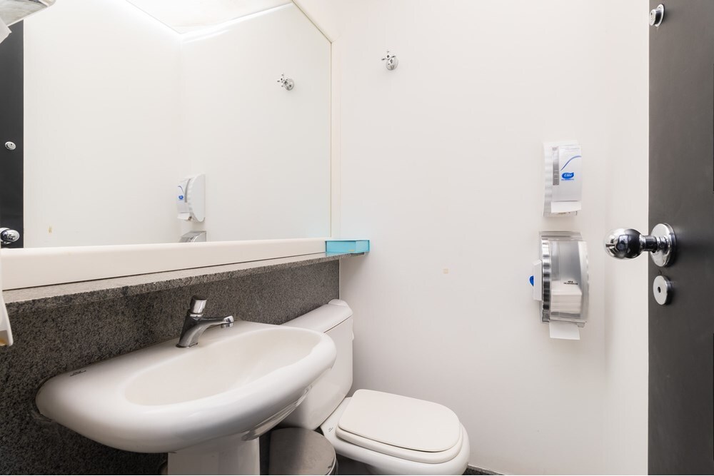 PADA 1857 Sala 601401028-23 - REMAX Paradisus Exclusividades