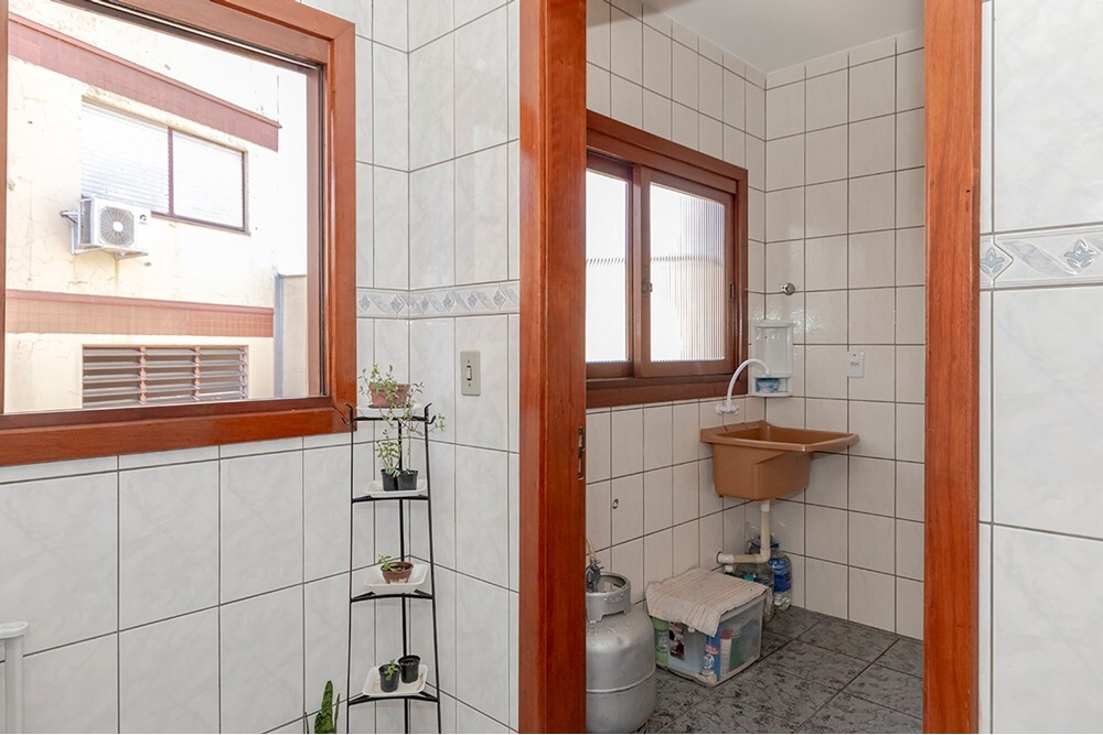 Residencial Multifamiliar de 2 quartos, 86m² no bairro Partenon, em Porto Alegre | Eu Corretor
