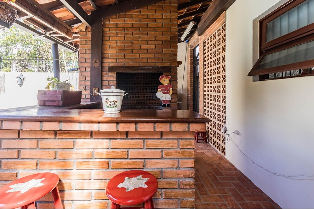 Residencial Multifamiliar de 3 quartos, 235m² no bairro Guarujá, em Porto Alegre | Eu Corretor
