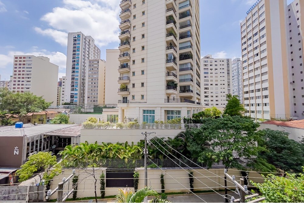 SCRES 242 Apto 601081042-60 - REMAX Lepex Exclusividades