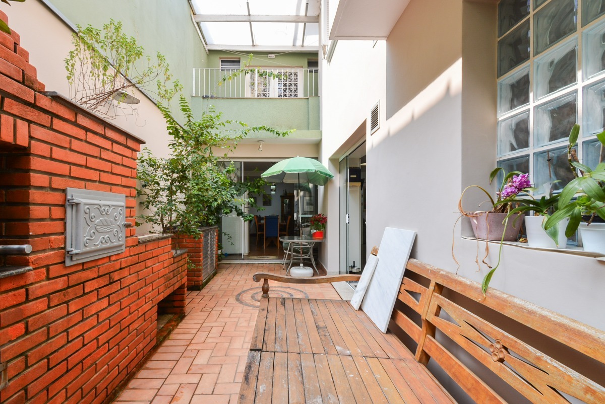 Residencial Multifamiliar de 3 quartos, 250m² no bairro Jardim da Glória, em São Paulo | Eu Corretor