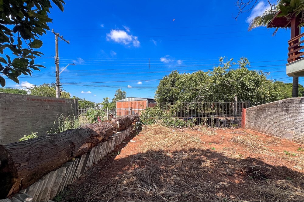 SJJLDC 582 Lote 612651033-51 - REMAX Pillares Exclusividades