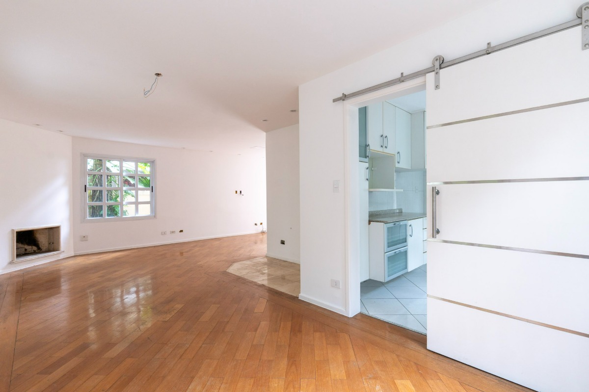 Residencial Multifamiliar de 5 quartos, 424m² no bairro Jardim Petrópolis, em São Paulo | Eu Corretor