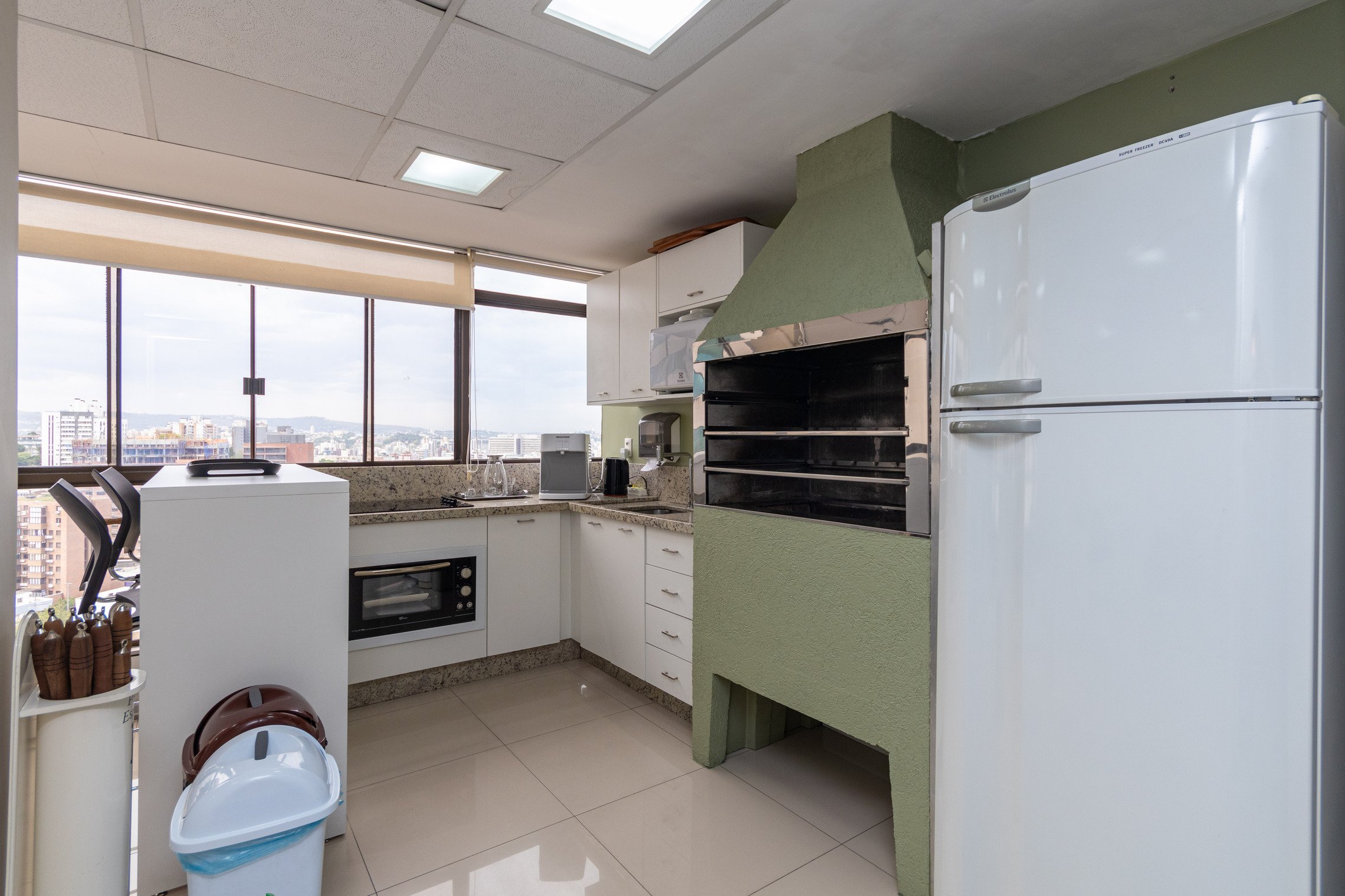 Comercial de 344m² no bairro Moinhos de Vento, em Porto Alegre | Eu Corretor