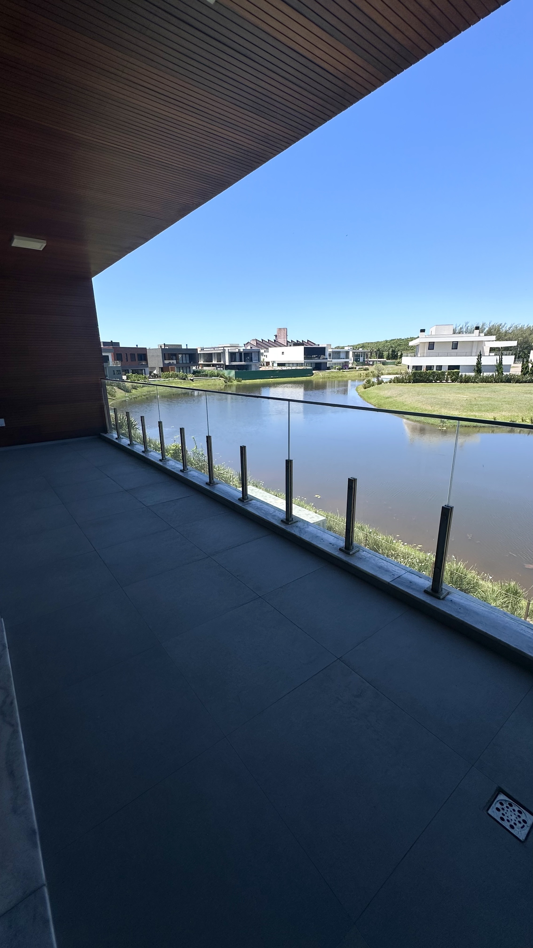 Residencial Multifamiliar de 4 quartos, 348m² no bairro Torres, em Torres | Eu Corretor