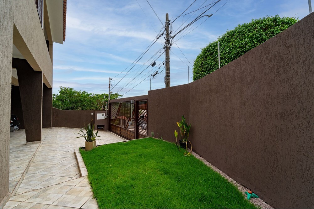 JAAL 86 Casa 690591010-38 - REMAX Máxima Exclusividades