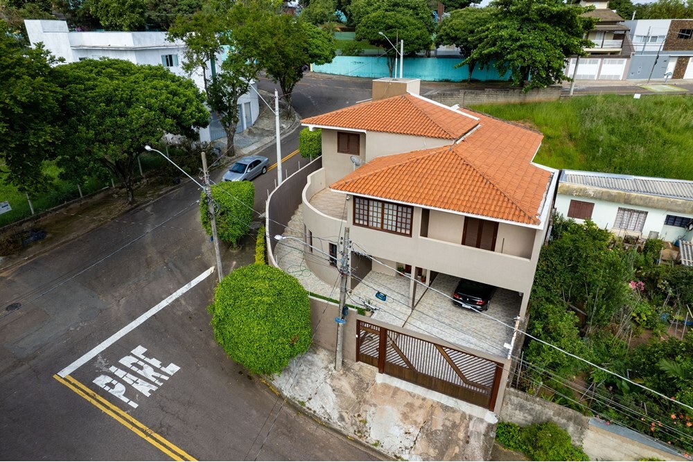 JAAL 86 Casa 690591010-38 - REMAX Máxima Exclusividades