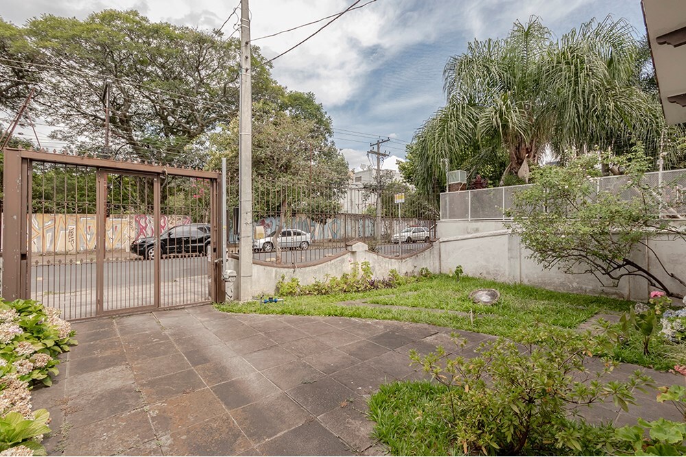 Residencial Multifamiliar de 562m² no bairro Menino Deus, em Porto Alegre | Eu Corretor
