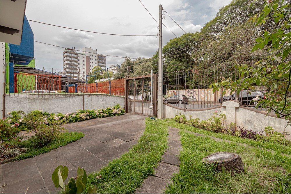 Residencial Multifamiliar de 562m² no bairro Menino Deus, em Porto Alegre | Eu Corretor