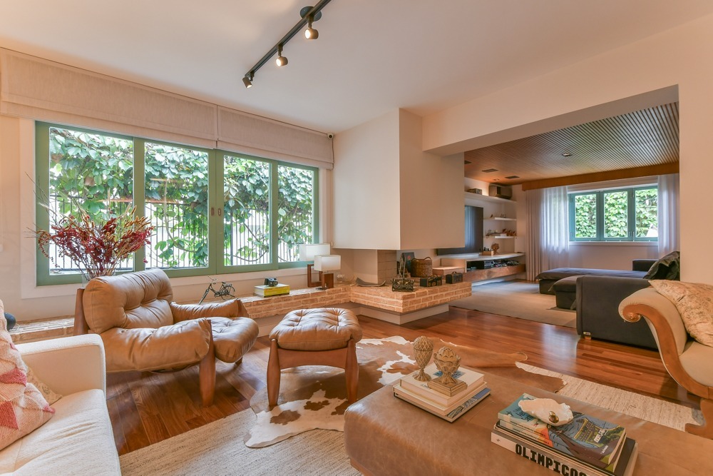 Residencial Multifamiliar de 5 quartos, 442m² no bairro Jardim Guedala, em São Paulo | Eu Corretor