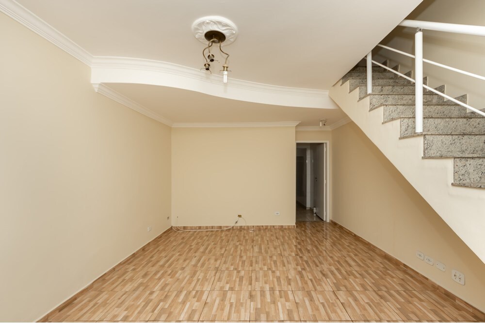 VGIP 93 Casa 602291003-3 - REMAX B12 Exclusividades VGIP 93 Casa 602291003-3 - REMAX B12 Exclusividades