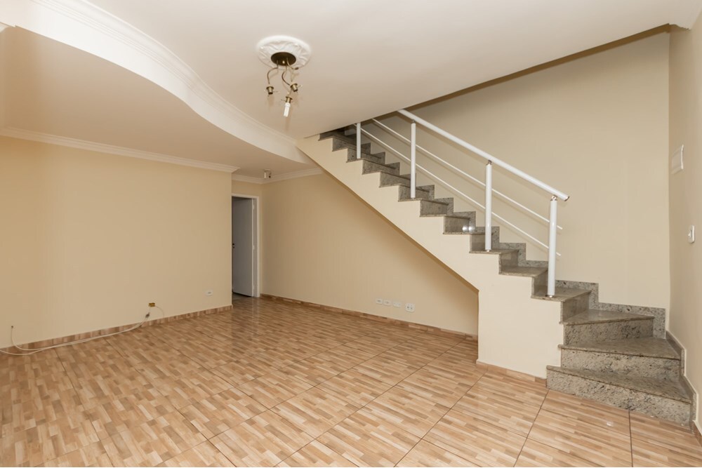 VGIP 93 Casa 602291003-3 - REMAX B12 Exclusividades VGIP 93 Casa 602291003-3 - REMAX B12 Exclusividades