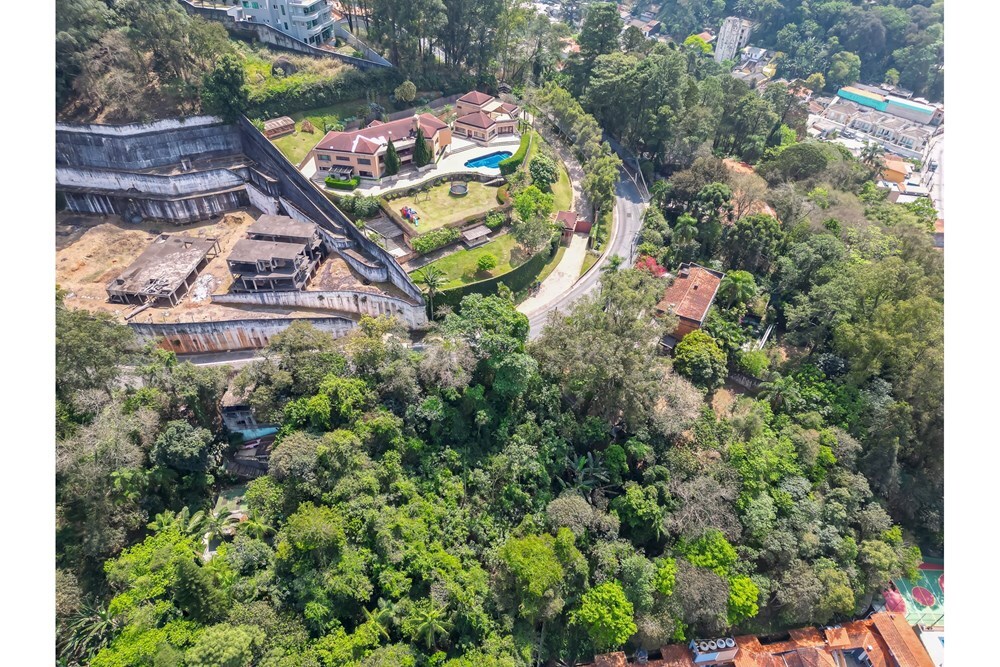 TNC 6320 Lote 602291006-20 - REMAX B12 Exclusividades