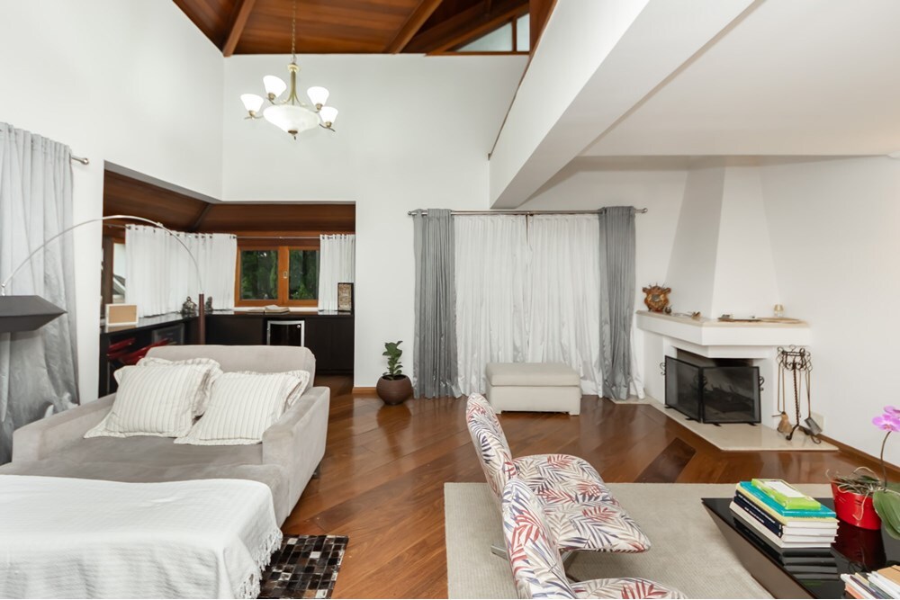 JFNC 3003 Casa 602291006-25 - REMAX B12 Exclusividades