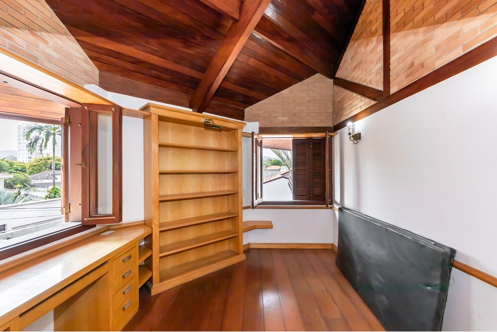 JFE 365 602291018-100 - REMAX B12 Exclusividades