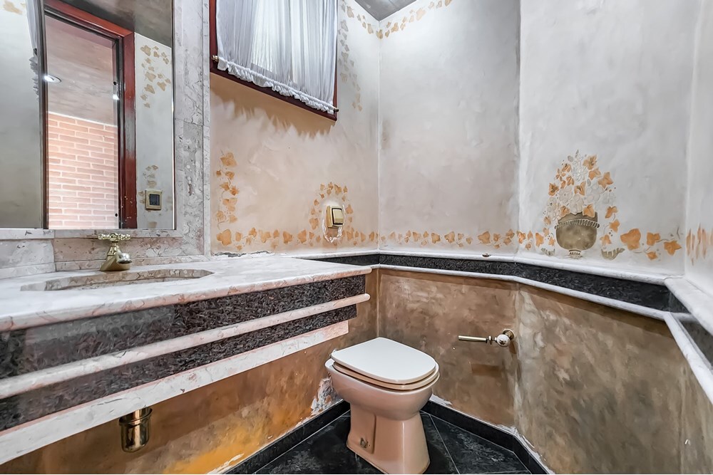 JFE 365 602291018-100 - REMAX B12 Exclusividades