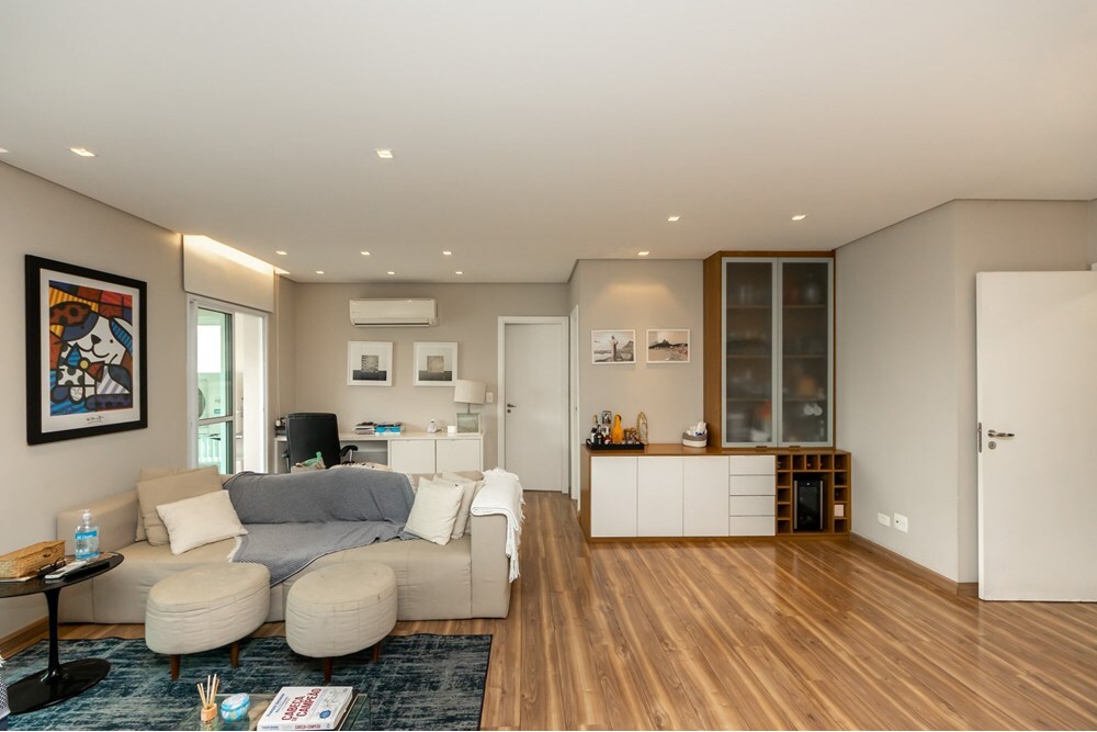 VAI 77 Apto 602241008-42 - REMAX Verti Exclusividades