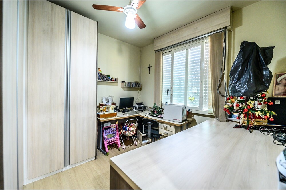 Residencial Multifamiliar de 3 quartos, 198m² no bairro Santa Tereza, em Porto Alegre | Eu Corretor