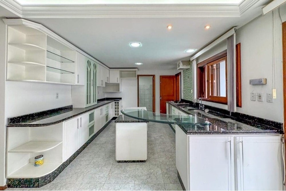 Residencial Multifamiliar de 4 quartos, 435m² no bairro Lomba do Pinheiro, em Porto Alegre | Eu Corretor