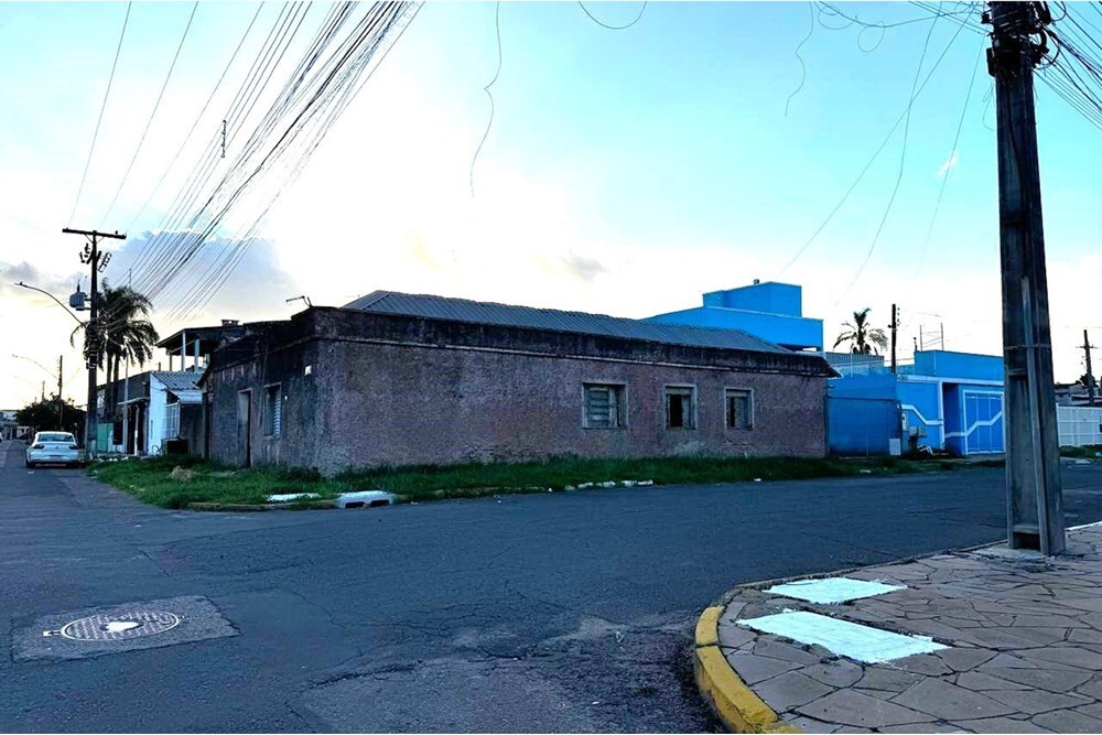 MVA 369 Lote 610241013-9 - REMAX 520 Exclusividades MVA 369 Lote 610241013-9 - REMAX 520 Exclusividades