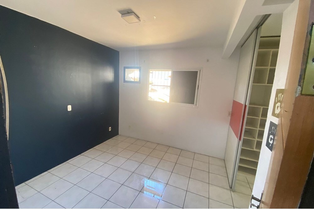 Comercial de 347m² no bairro Parque Residencial Laranjeiras, em Serra | Eu Corretor