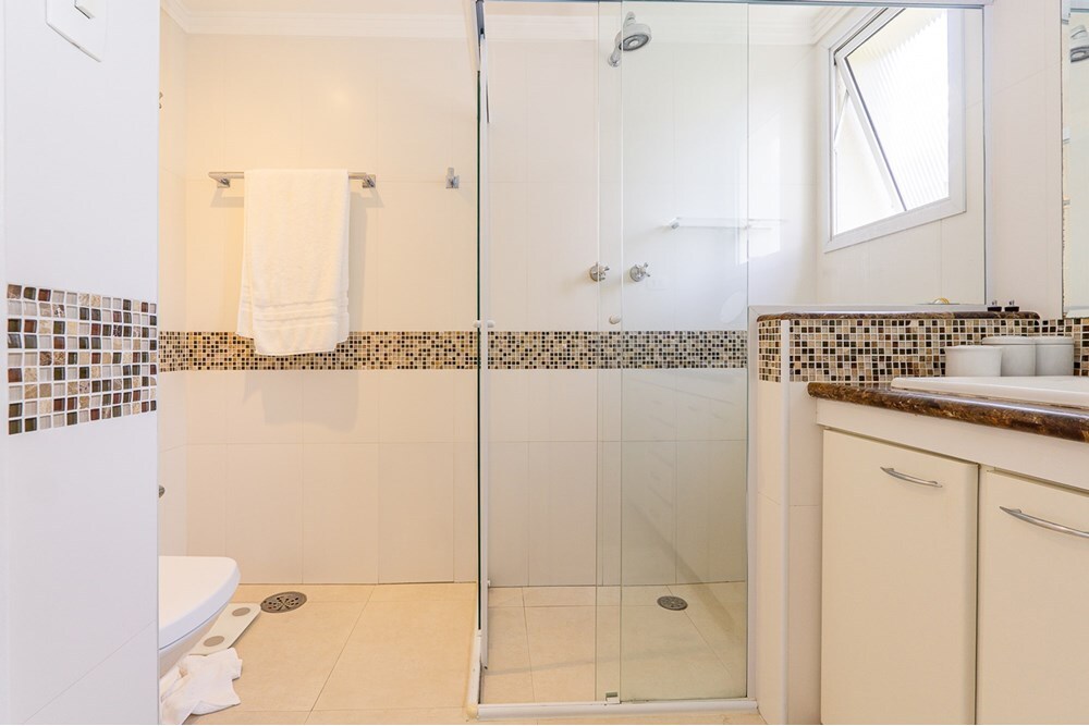 BBDT 639 Apto 601241044-29 - REMAX Ville Exclusividades