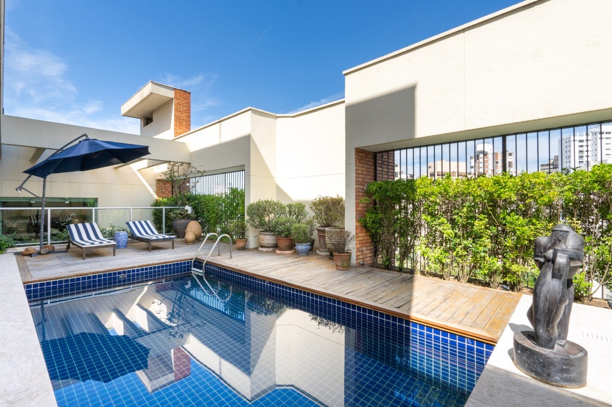 Residencial Multifamiliar de 5 quartos, 881m² no bairro Real Parque, em São Paulo | Eu Corretor