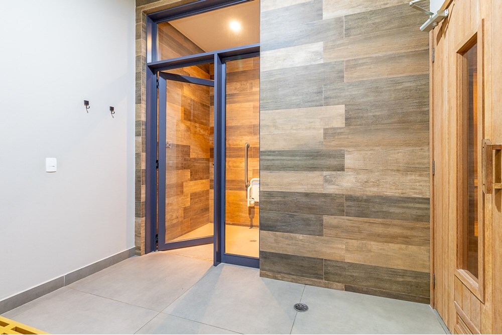 PCV 950 Apto 601081006-108 - REMAX Lepex Exclusividades